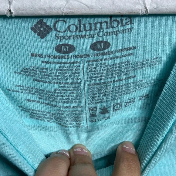 Columbia‎ Men PGF Blue T-shirt Fishing Gear Size M. - Picture 3 of 8